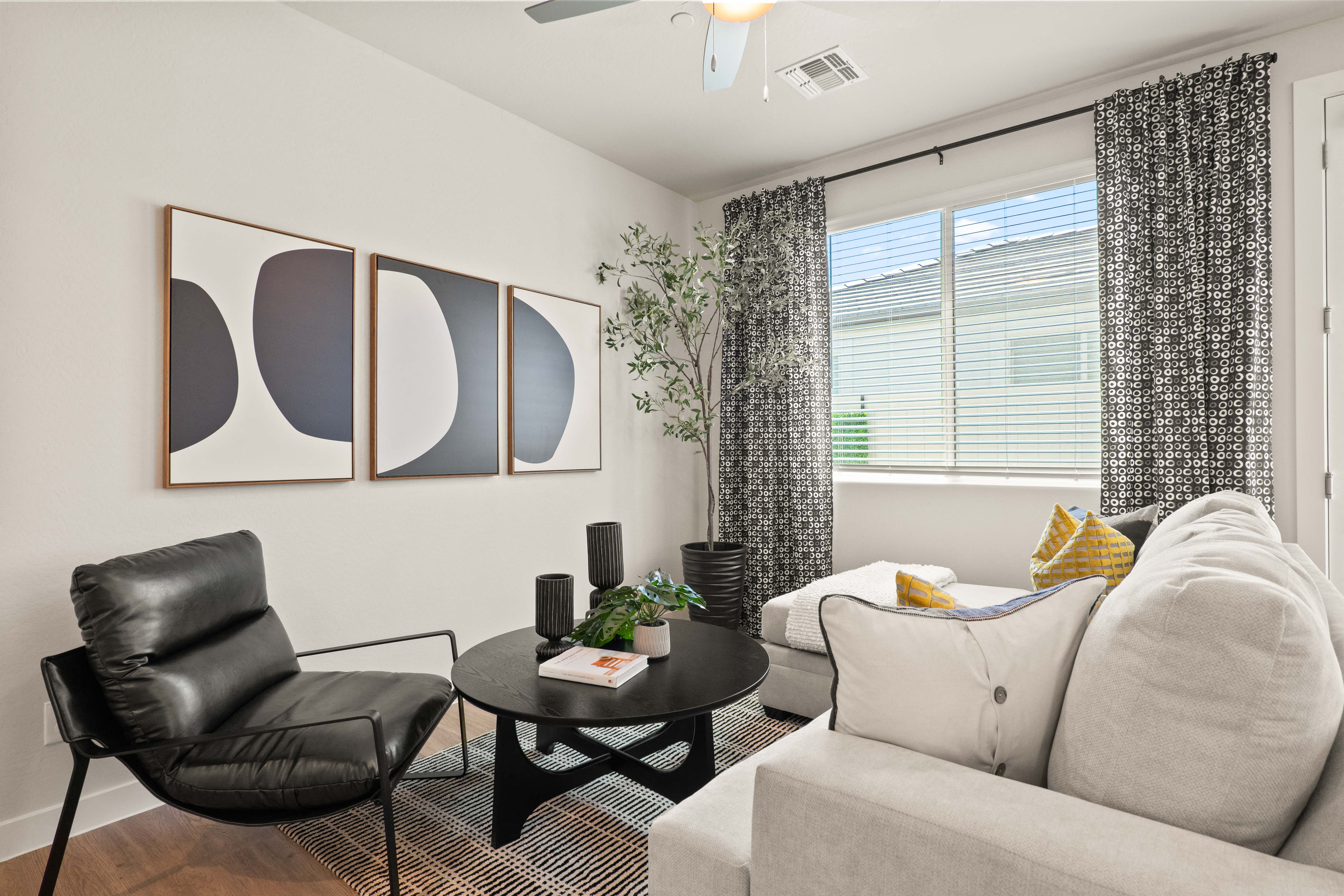 Moderne at Roosevelt photo 2